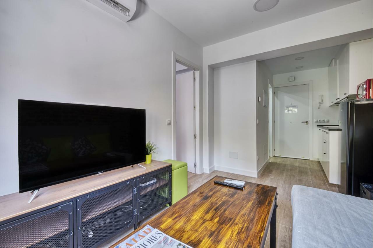 Ever House - Alcala Cielo 1 Rooftop มาดริด ภายนอก รูปภาพ